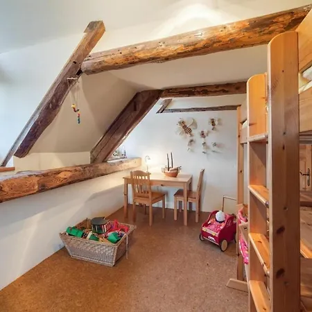 With 3 Bedrooms Holiday home Langlingen
