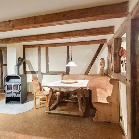 With 3 Bedrooms Langlingen